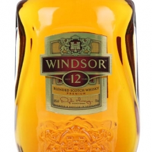 溫莎12年調(diào)和蘇格蘭威士忌 Windsor Aged 12 Years Blended Scotch Whisky 700ml