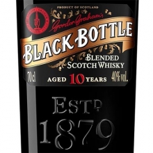 黑瓶10年調(diào)和蘇格蘭威士忌 Black Bottle Aged 10 Years Blended Scotch Whisky 700ml